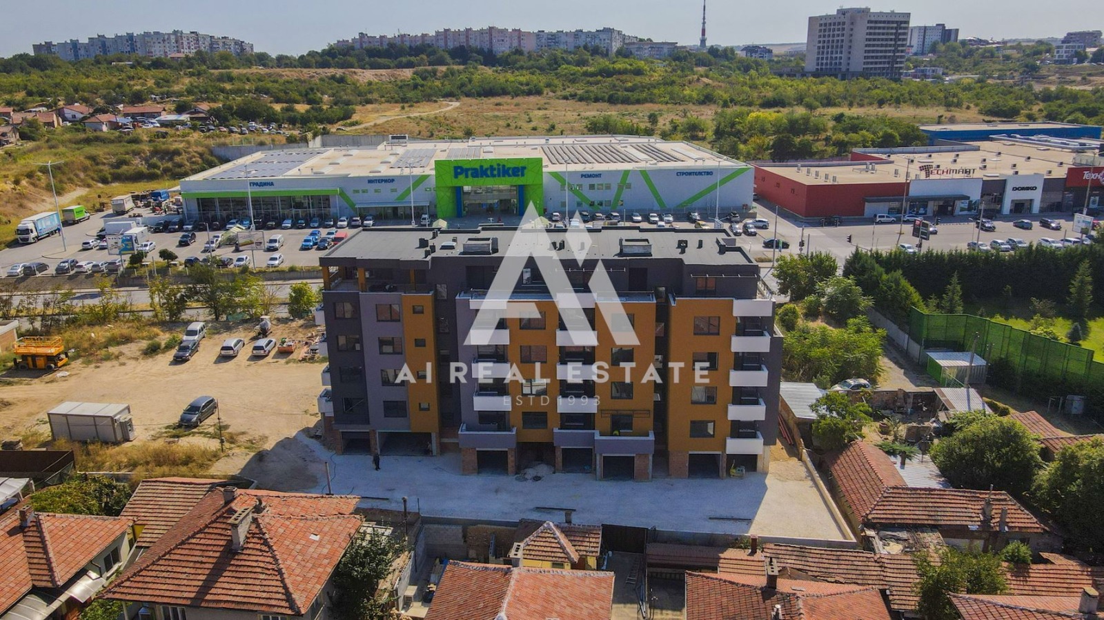 Продава 2-СТАЕН, гр. Плевен, Широк център