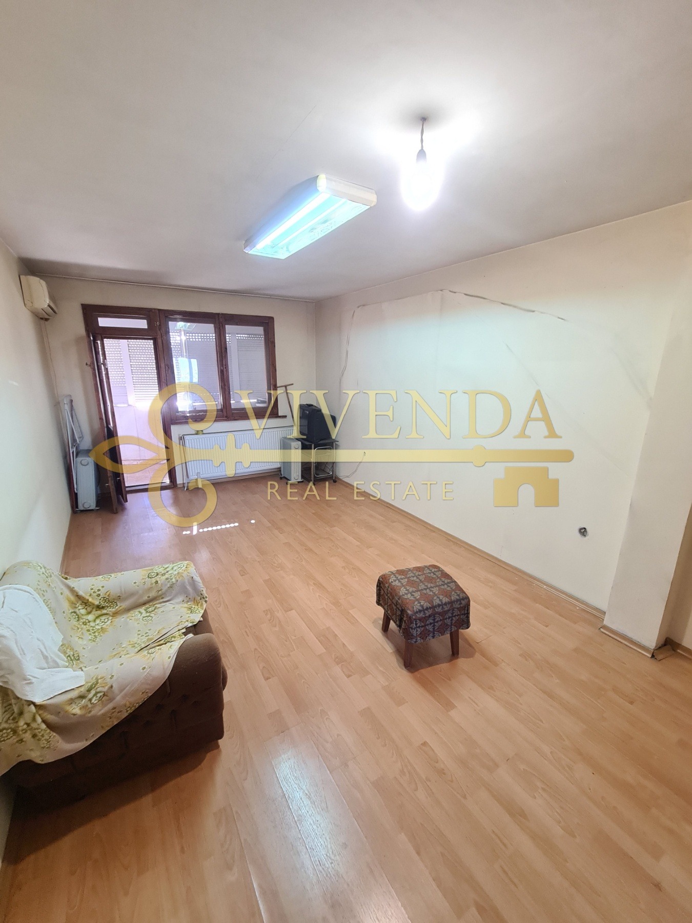 Продава 3-СТАЕН, гр. Плевен, Кайлъка, снимка 2 - Апартаменти - 55540126