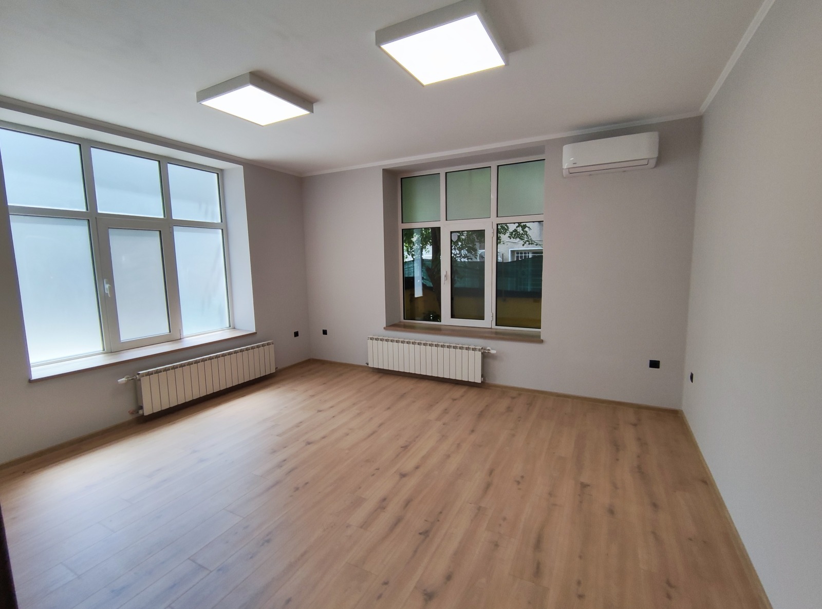 Продава КЪЩА, гр. София, Център, снимка 15 - Къщи - 55124612