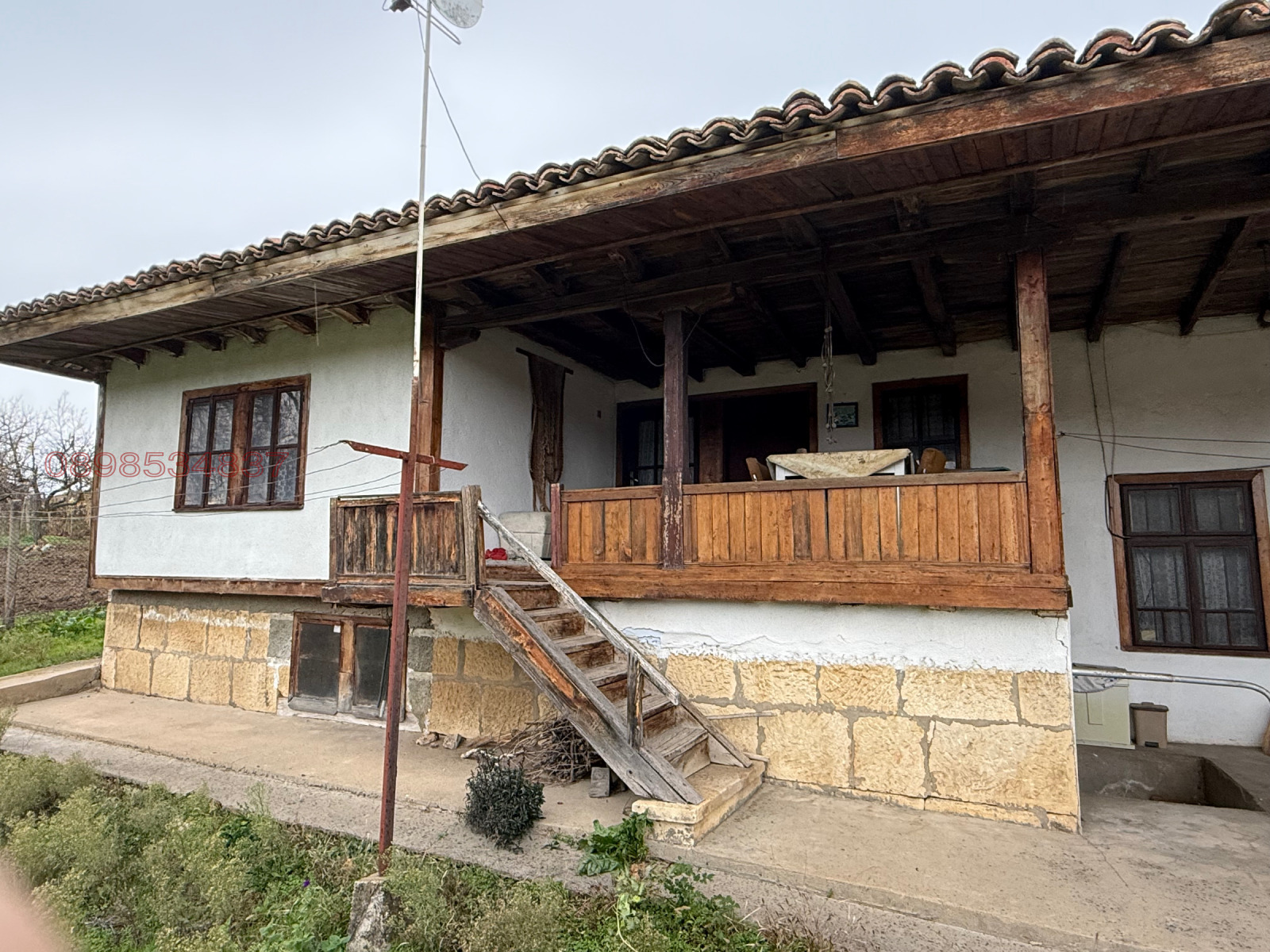 Продава КЪЩА, с. Осенец, област Разград, снимка 2 - Къщи - 53737148