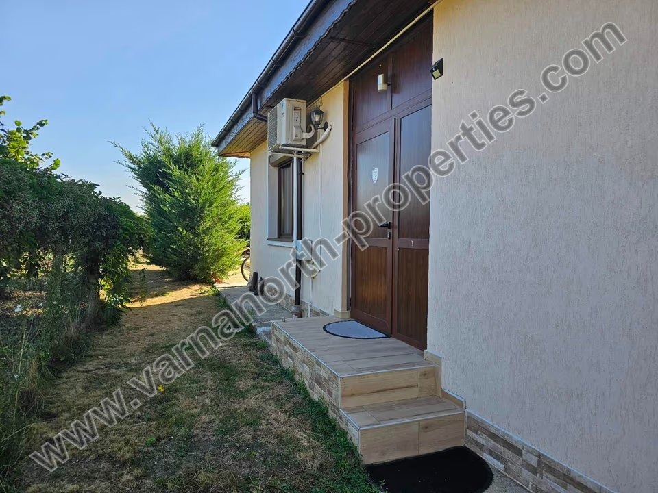 Продава КЪЩА, с. Соколово, област Добрич, снимка 6 - Къщи - 54571201