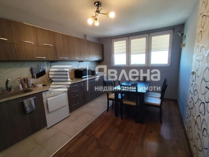 Продава 2-СТАЕН, гр. Пловдив, Изгрев, снимка 1 - Aпартаменти - 47730684