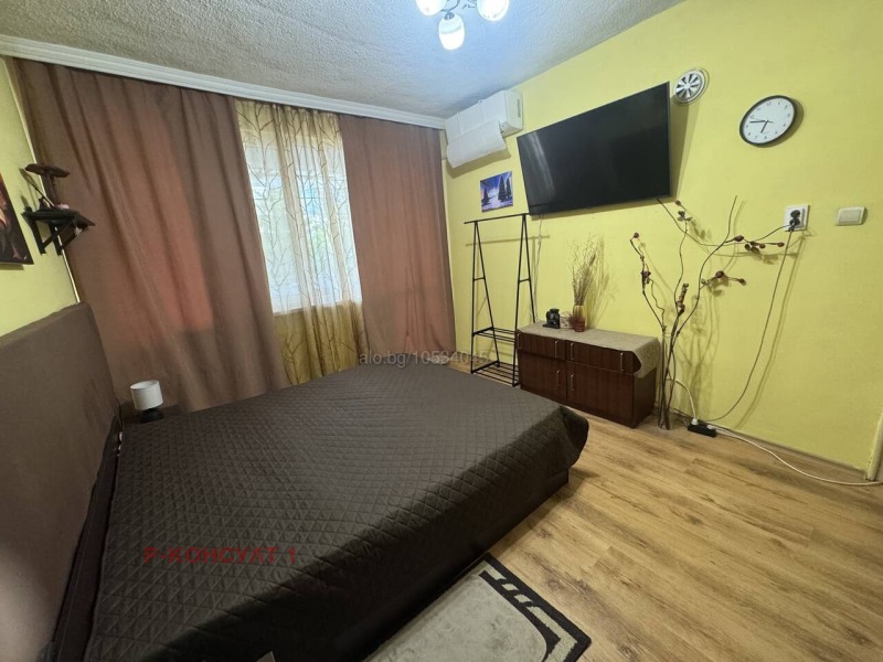 Till salu  2 sovrum Plovdiv , Vastanitjeski , 110 kvm | 54178857 - bild [3]