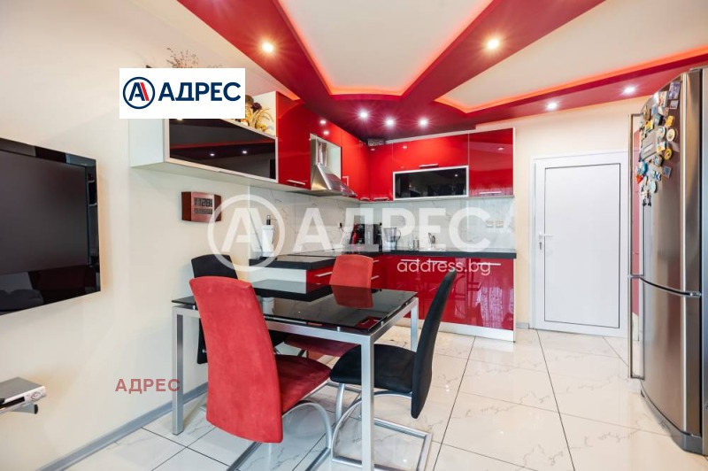 Продава  3-стаен град Варна , Владислав Варненчик 1 , 80 кв.м | 42552172 - изображение [8]