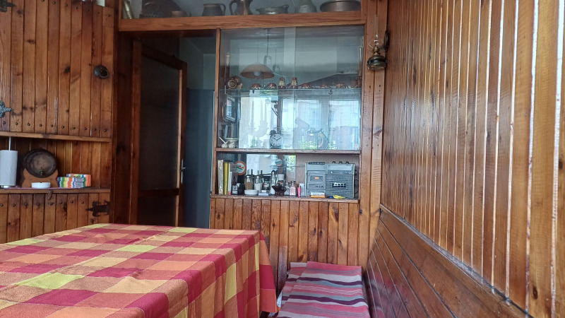 Продава 4-СТАЕН, гр. София, Център, снимка 2 - Апартаменти - 53099987