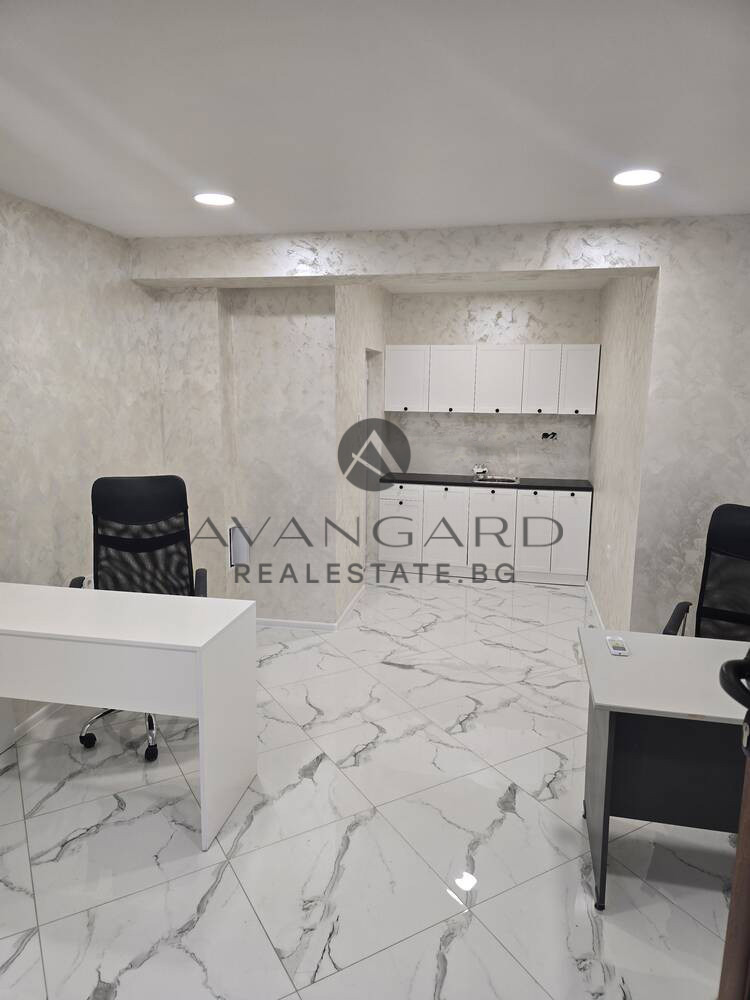 Продава  Офис град Пловдив , Кършияка , 32 кв.м | 11762176 - изображение [2]