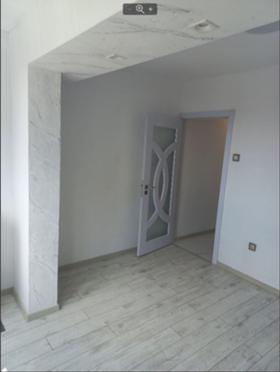 1 chambre Trochevo, Varna 2