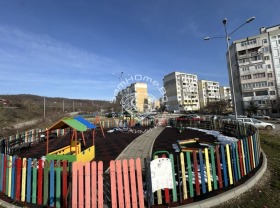 3 soveværelser Vladislav Varnenchik 1, Varna 11