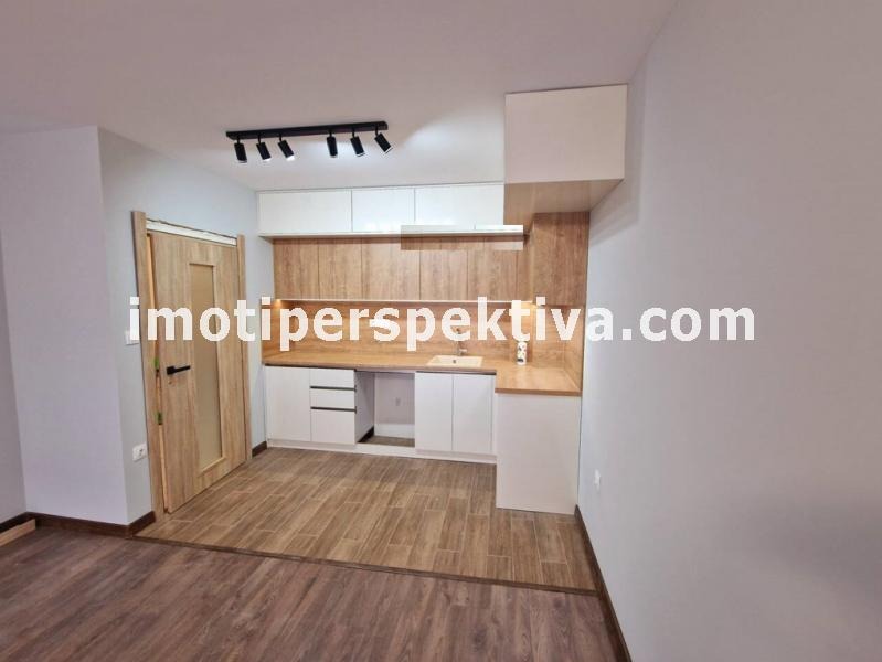 En venta  1 dormitorio Plovdiv , Kyuchuk Parizh , 70 metros cuadrados | 79483203 - imagen [2]