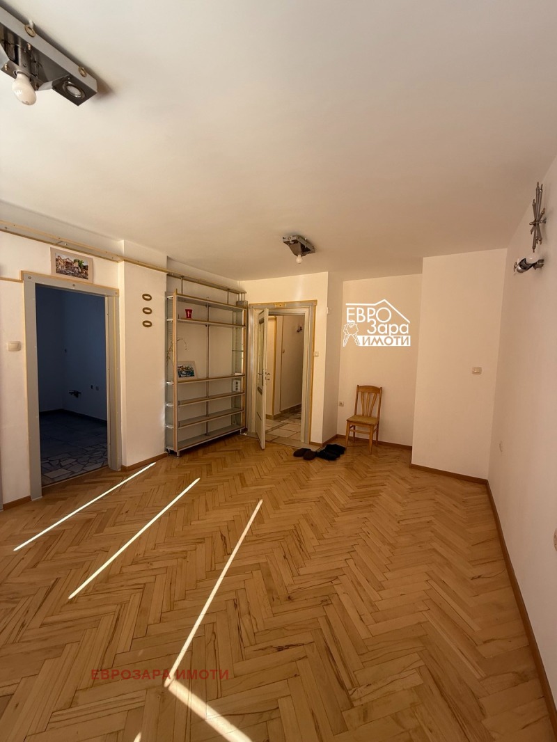 Продается  3 спальни Стара Загора , Център , 85 кв.м | 43230650