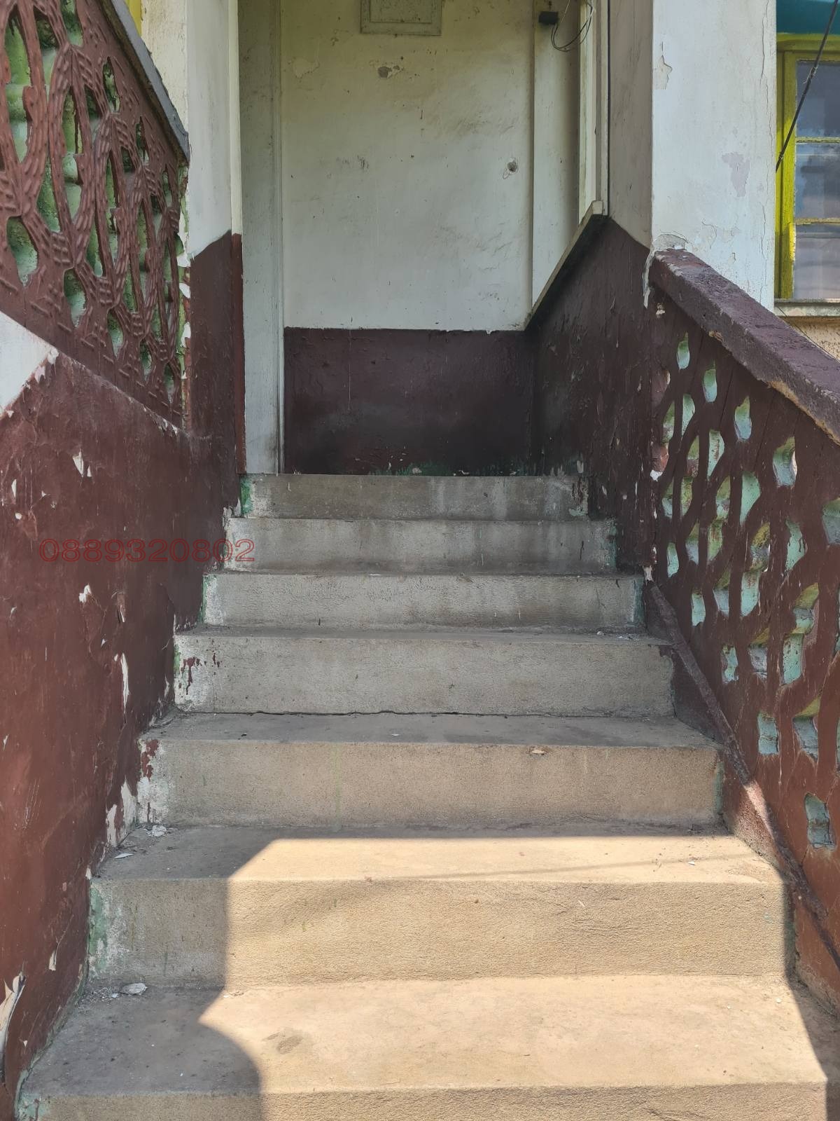 Продава КЪЩА, гр. Долни Дъбник, област Плевен, снимка 17 - Къщи - 54795575