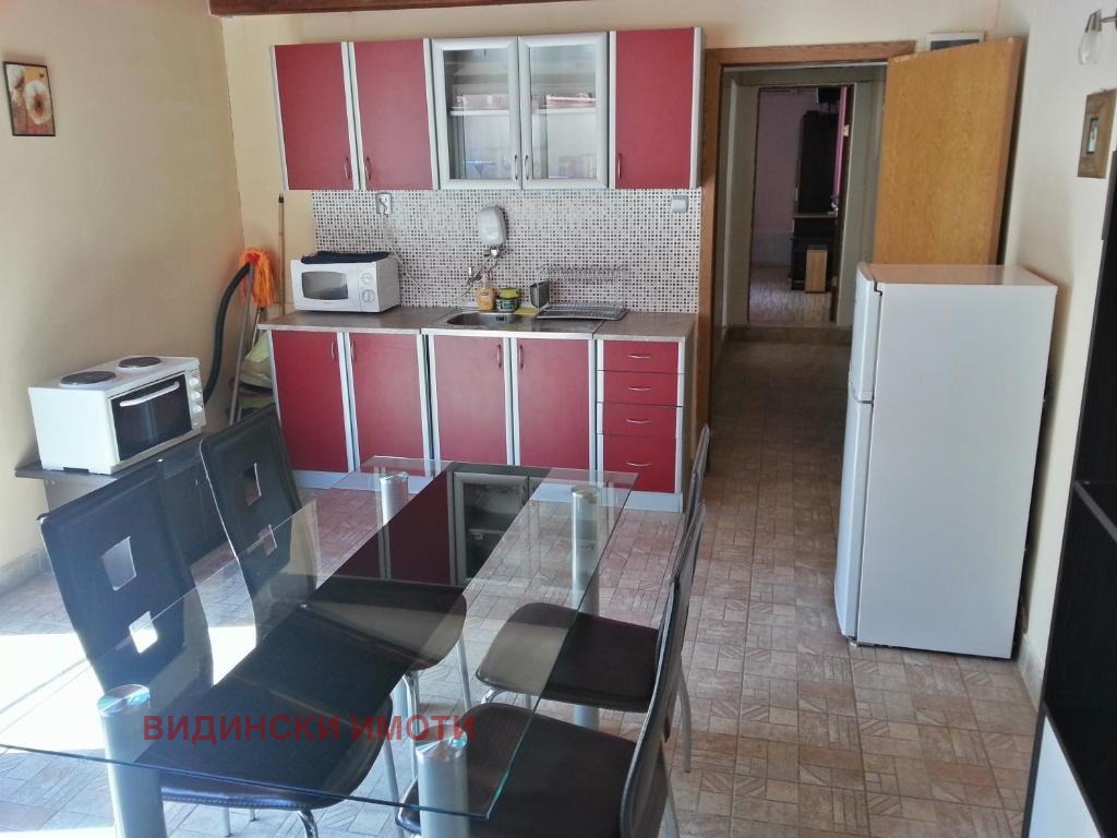 Продава КЪЩА, с. Покрайна, област Видин, снимка 3 - Къщи - 55951480