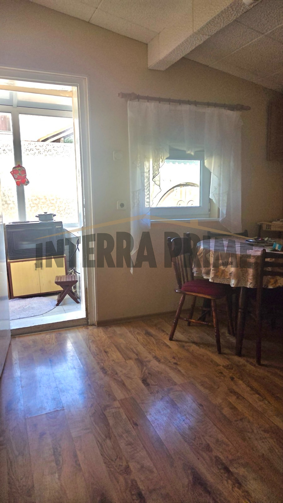 Продава КЪЩА, гр. Добрич, Пинета, снимка 4 - Къщи - 56163047