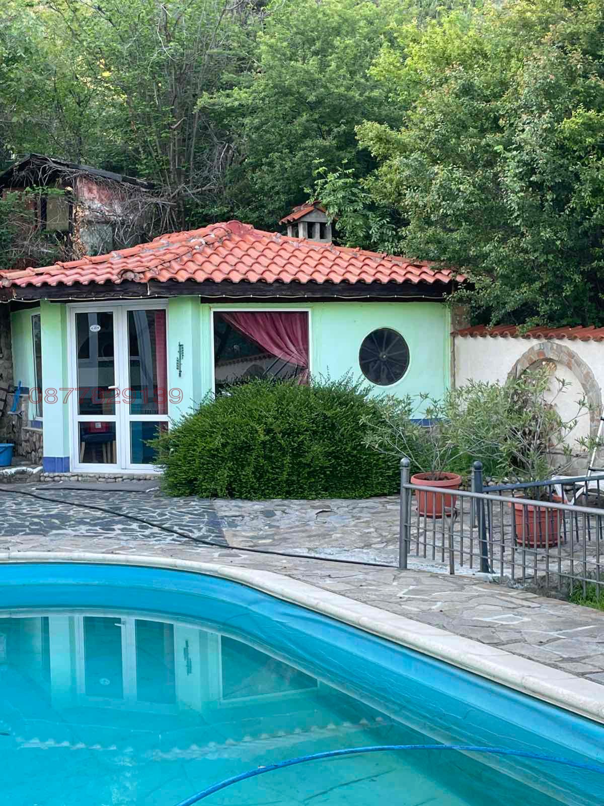 Продава ВИЛА, гр. Златица, област София област, снимка 2 - Вили - 53637032