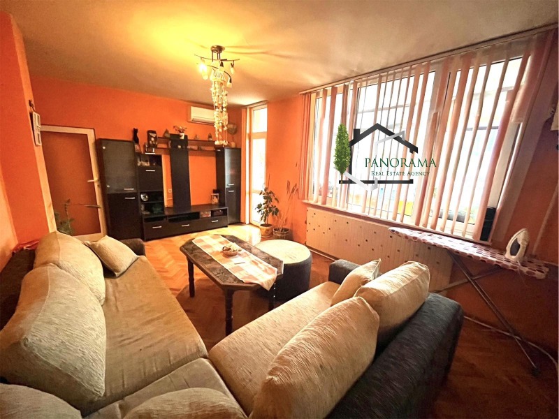 Продава 2-СТАЕН, гр. Шумен, Тракия, снимка 2 - Апартаменти - 52883765