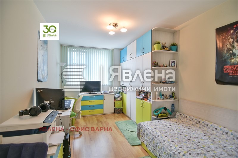 Продава 3-СТАЕН, гр. Варна, Център, снимка 3 - Aпартаменти - 47428006