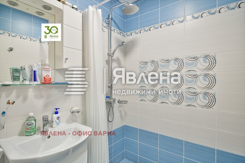 Продава 3-СТАЕН, гр. Варна, Център, снимка 5 - Aпартаменти - 47428006