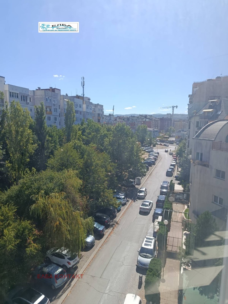 Продава  3-стаен град София , Младост 1А , 122 кв.м | 55079391