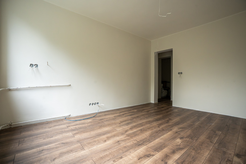 Продава 3-СТАЕН, гр. София, Гоце Делчев, снимка 10 - Апартаменти - 52985534