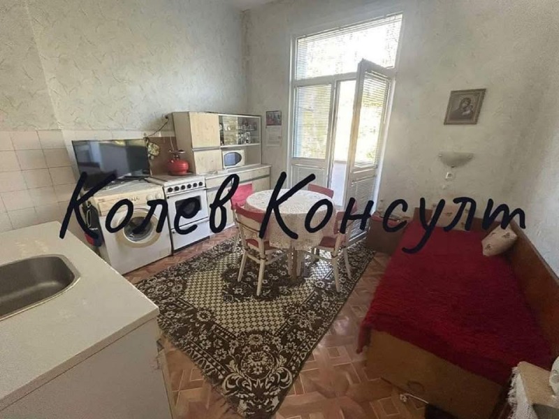 Продава 3-СТАЕН, гр. Димитровград, област Хасково, снимка 2 - Апартаменти - 52522169