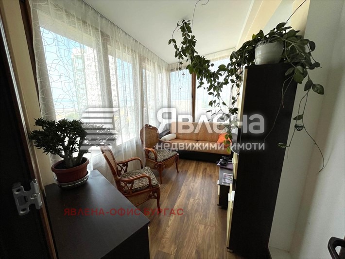 Продава 3-СТАЕН, гр. Бургас, Зорница, снимка 6 - Апартаменти - 53238477