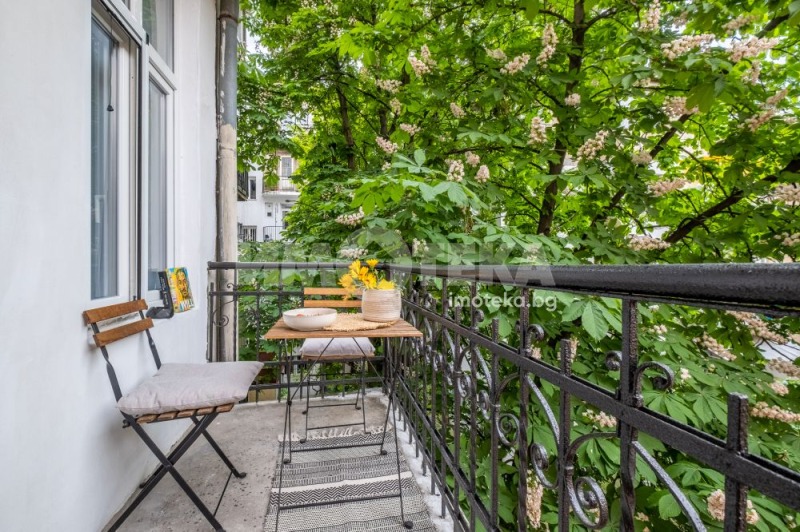 Продава МНОГОСТАЕН, гр. София, Център, снимка 13 - Апартаменти - 52990811