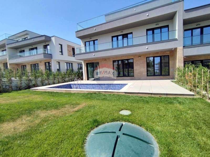 Продава  Къща град Варна , Виница , 204 кв.м | 66399353