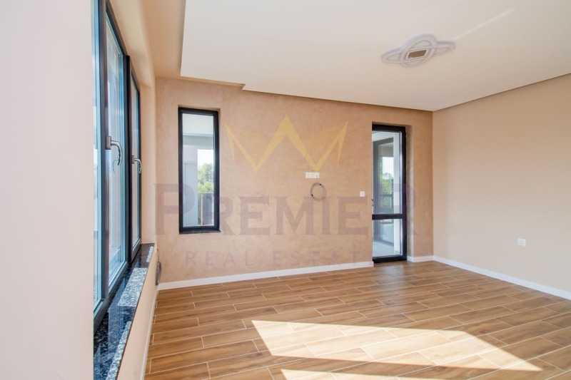 Продава КЪЩА, с. Осоица, област София област, снимка 8 - Къщи - 53003726