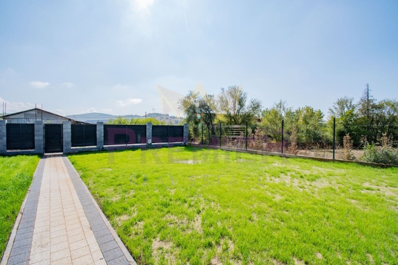 Продава КЪЩА, с. Осоица, област София област, снимка 3 - Къщи - 53003726