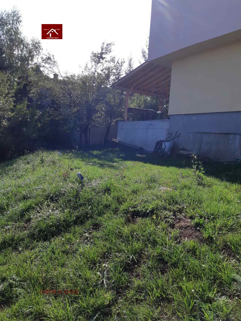 Продава КЪЩА, с. Ноевци, област Перник, снимка 3 - Къщи - 53111181