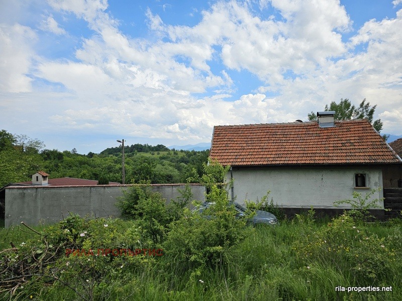 Продава ВИЛА, с. Очуша, област София област, снимка 2 - Вили - 52606665