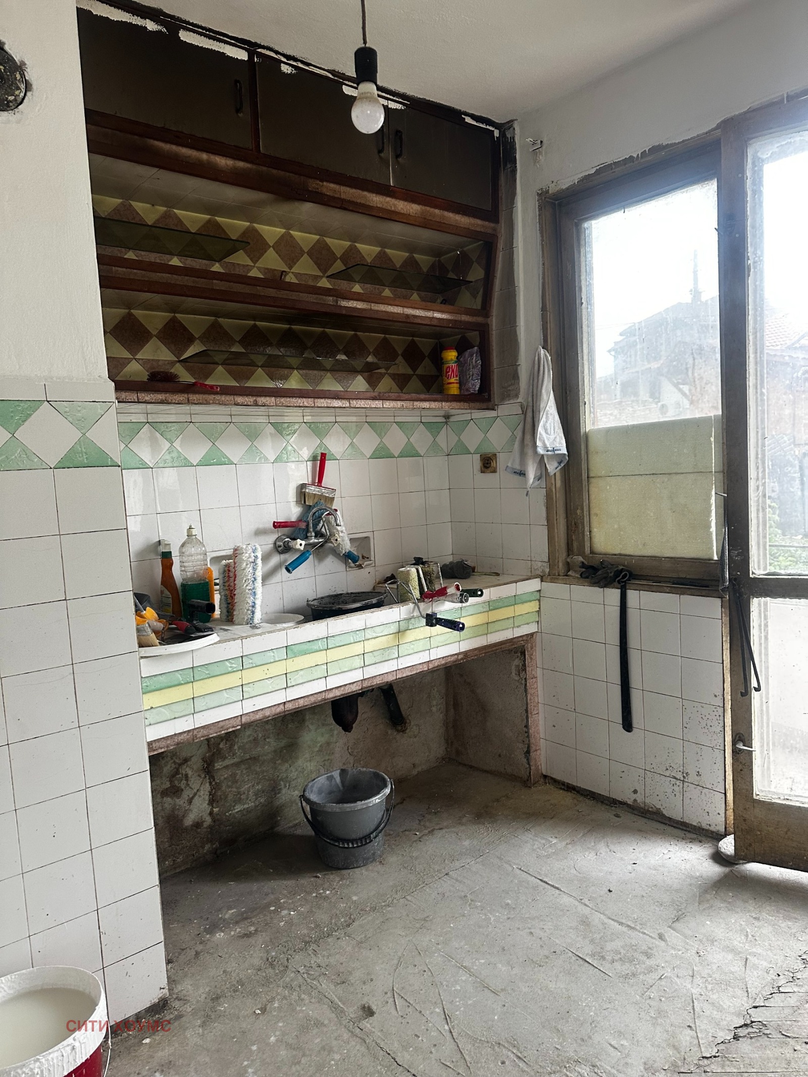 Продава МНОГОСТАЕН, гр. Кърджали, Център, снимка 3 - Апартаменти - 55939063