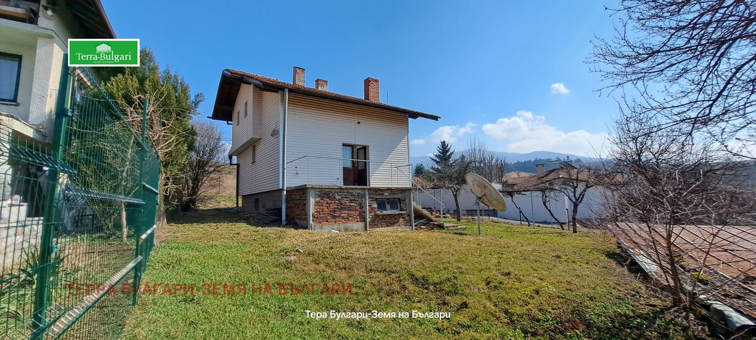 Продава КЪЩА, с. Драгичево, област Перник, снимка 10 - Къщи - 53740320