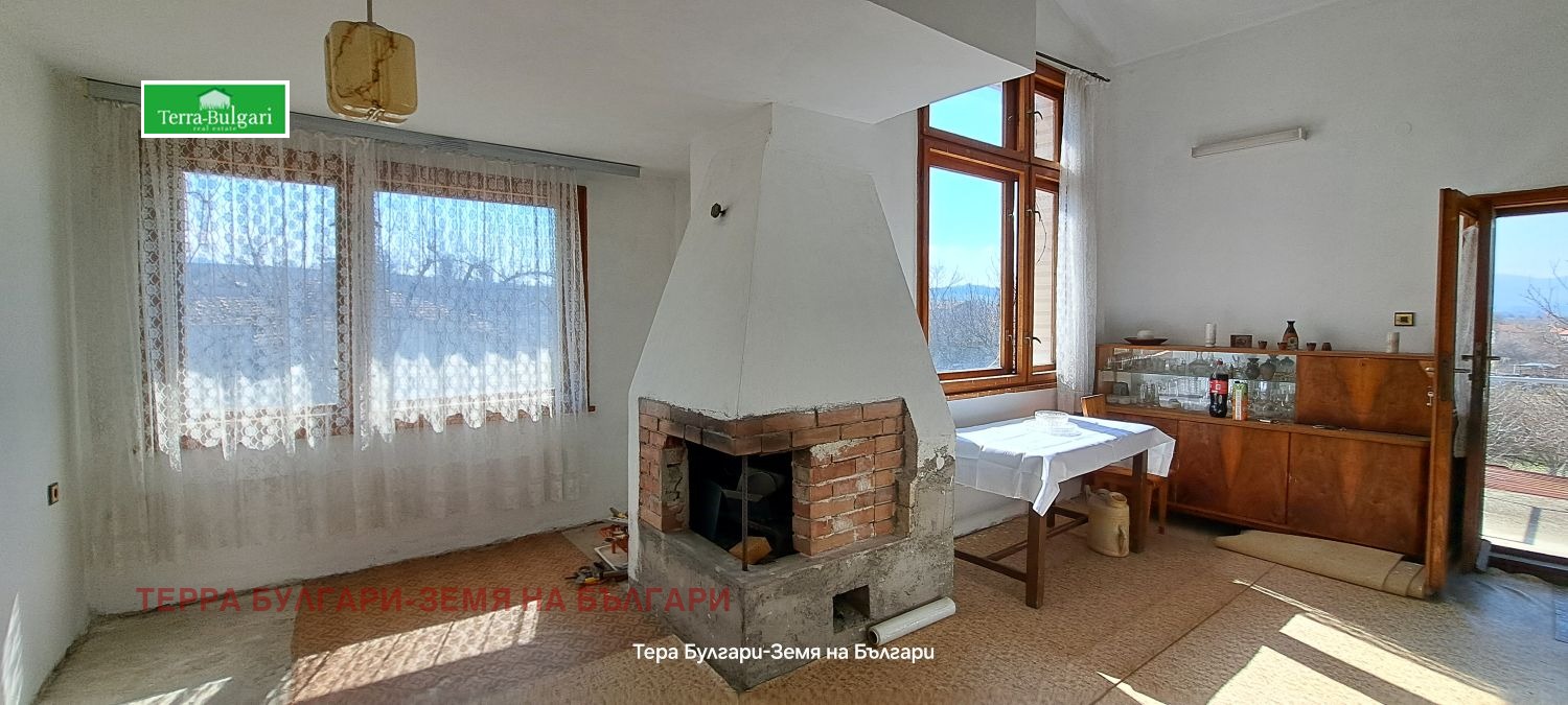 Продава КЪЩА, с. Драгичево, област Перник, снимка 2 - Къщи - 53740320