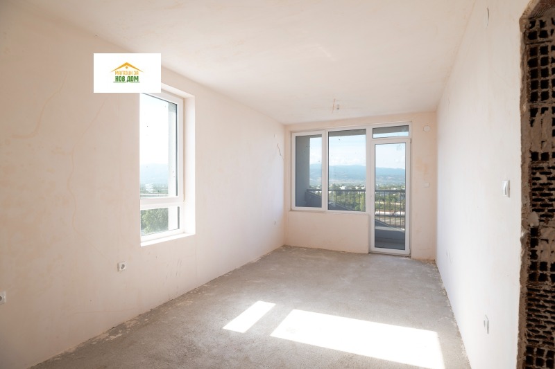 En venta  2 dormitorios Plovdiv , Sadiyski , 83 metros cuadrados | 76865395 - imagen [2]