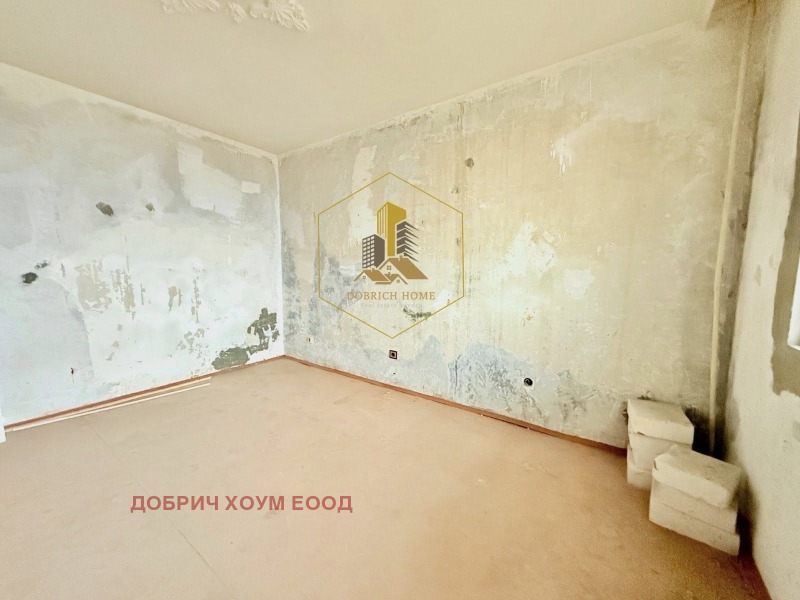 Продава 3-СТАЕН, гр. Добрич, Дружба 3, снимка 2 - Апартаменти - 52797205