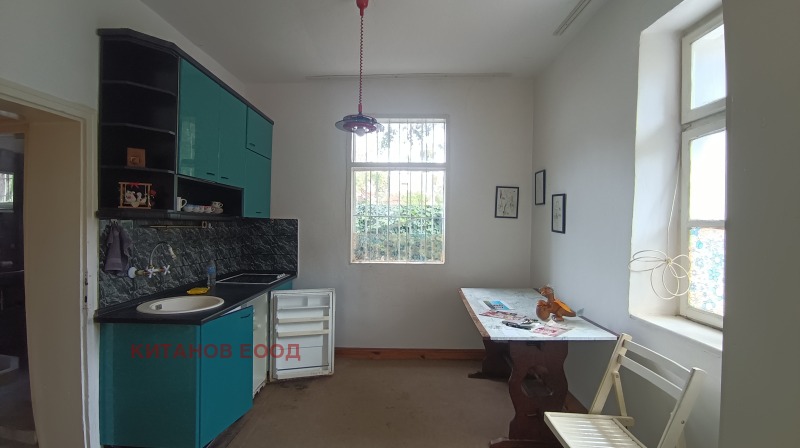 Продава  Етаж от къща град Благоевград , Идеален център , 120 кв.м | 32318714 - изображение [8]