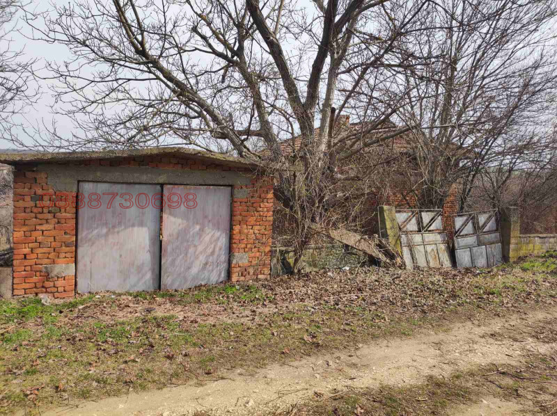 Продава КЪЩА, с. Старо село, област Силистра