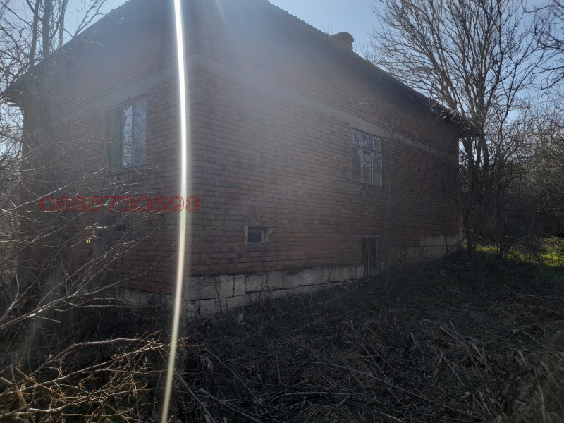 Продава КЪЩА, с. Старо село, област Силистра, снимка 5 - Къщи - 52780009