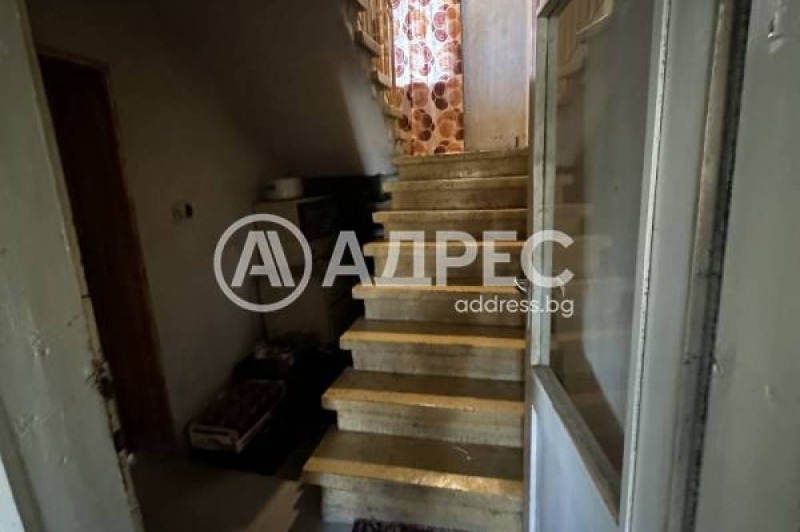 Продава КЪЩА, гр. Нови Искър, област София-град, снимка 8 - Къщи - 49253504