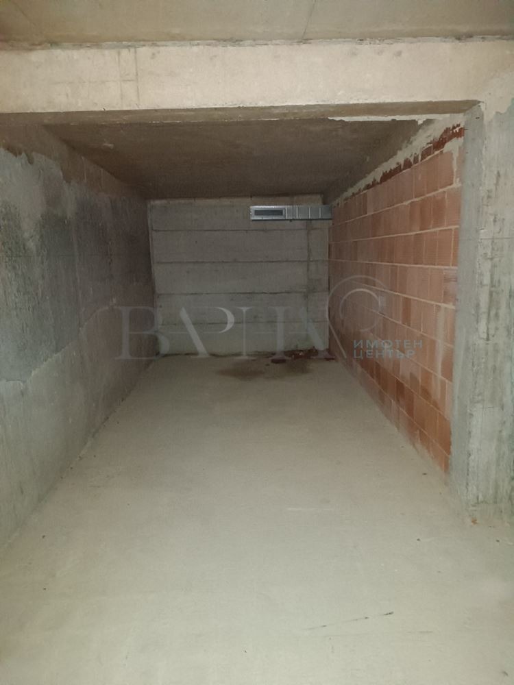 Продава ГАРАЖ, ПАРКОМЯСТО, гр. Варна, Трошево, снимка 4 - Гаражи и паркоместа - 55885758
