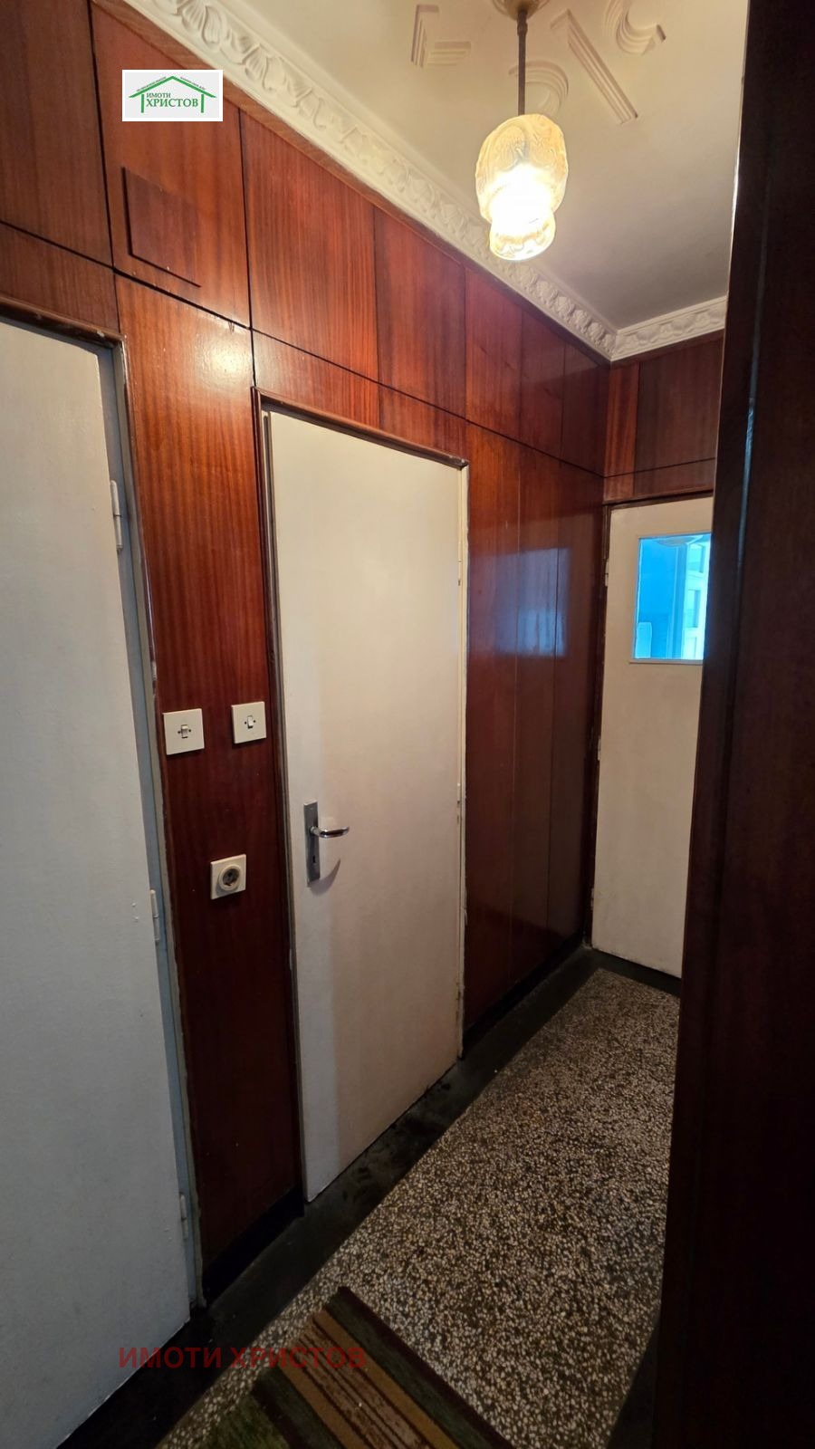 Продава 4-СТАЕН, гр. Шумен, Математическа гимназия, снимка 3 - Апартаменти - 54703957