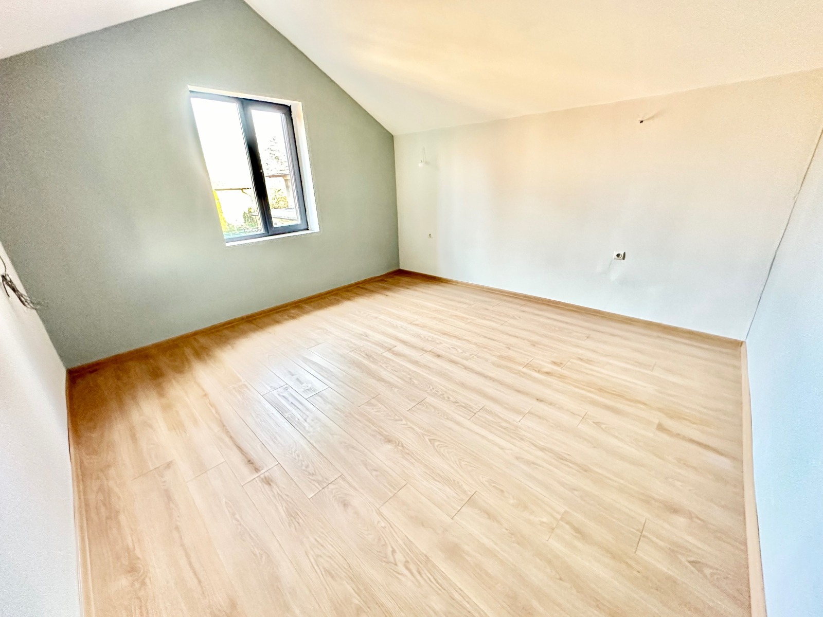 Продава КЪЩА, гр. София, с. Горни Богров, снимка 5 - Къщи - 55407561