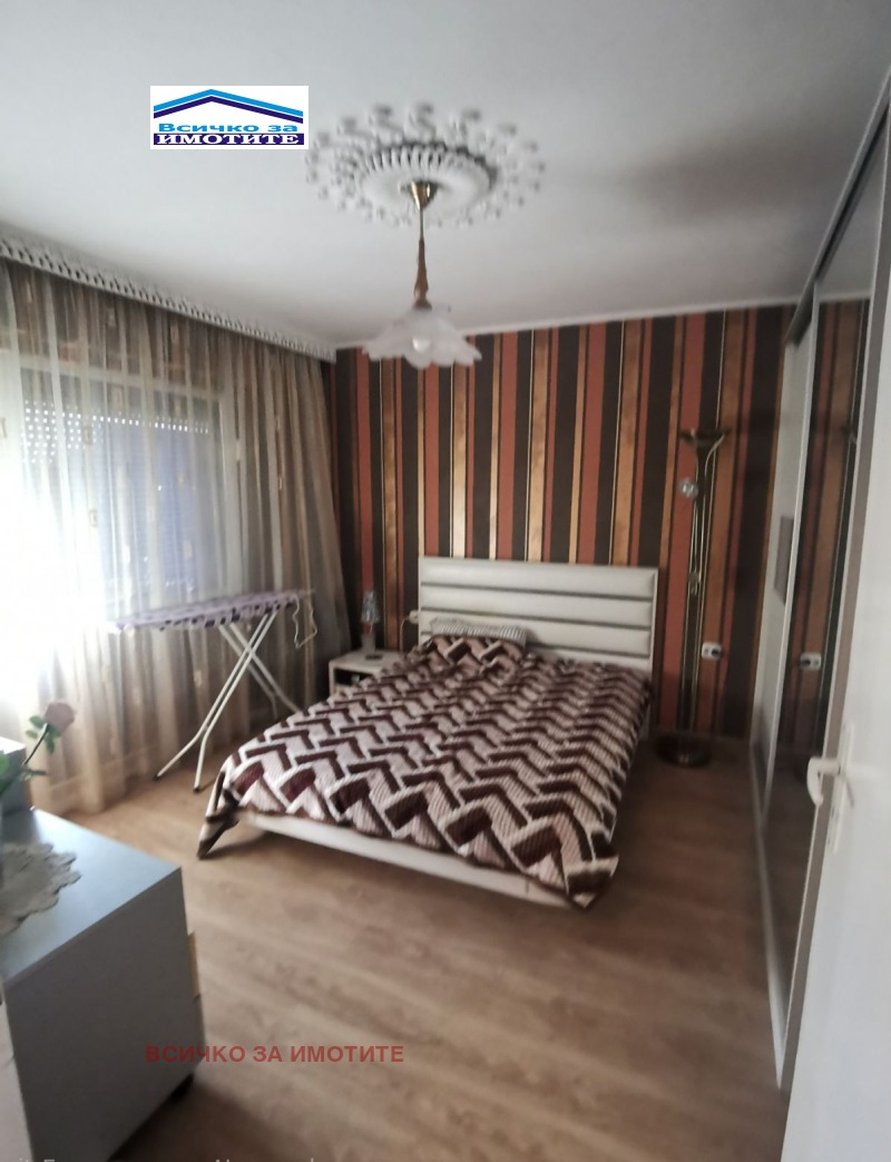 Продава 2-СТАЕН, гр. Русе, Здравец Изток, снимка 4 - Апартаменти - 53506128