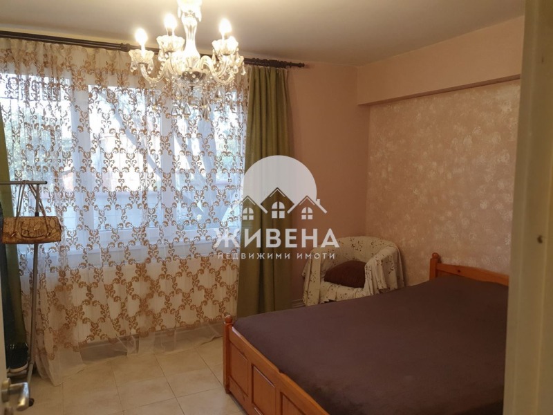 Продава КЪЩА, с. Славеево, област Добрич, снимка 12 - Къщи - 49164799