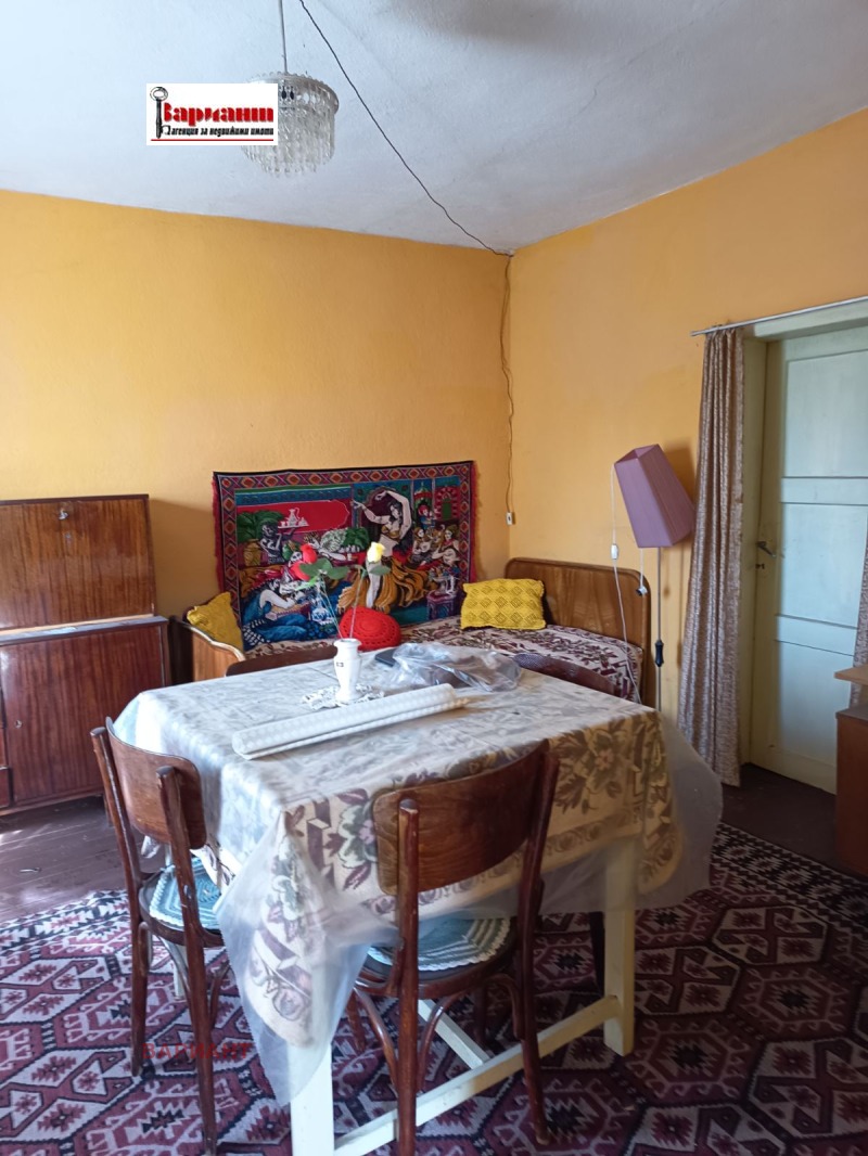 Продава КЪЩА, с. Попинци, област Пазарджик, снимка 15 - Къщи - 52278078