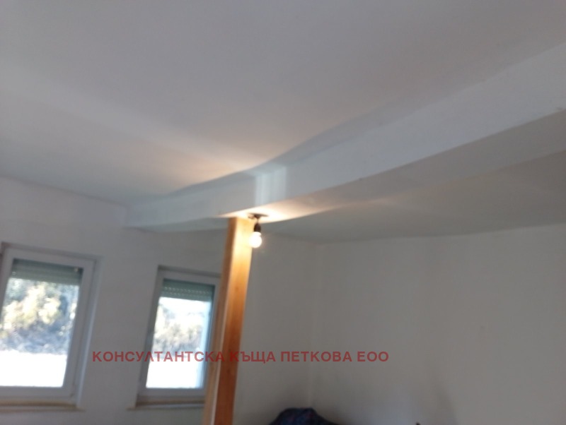 Продава КЪЩА, с. Драгомирово, област Велико Търново, снимка 8 - Къщи - 52379815