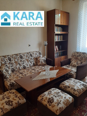 Продава 3-стаен град Кърджали Център - [1] 