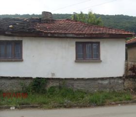 Продажба на имоти в с. Малиново, област Ловеч - изображение 3 