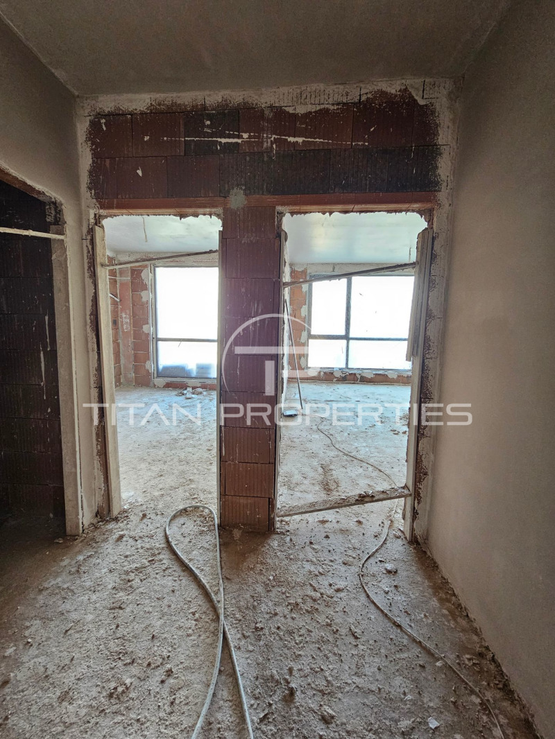 Продава 2-СТАЕН, гр. Пловдив, Остромила, снимка 4 - Апартаменти - 49217534